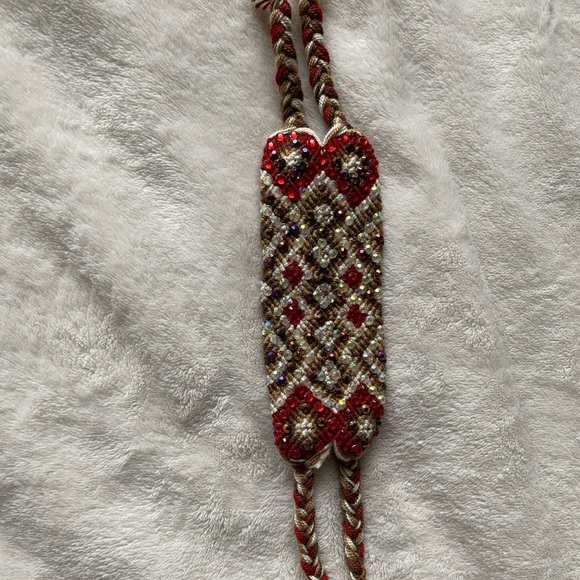 Handmade single thread bracelet with crystals - Picture 4 of 4